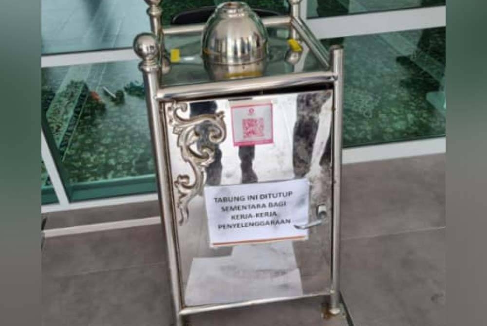 Penjenayah mengumpil tabung masjid di Taman Nirwana, Ampang pada Isnin.