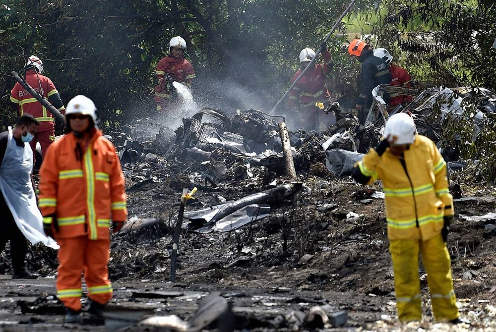 Laporan awal BSKU mendapati, kemalangan pesawat di Elmina tidak dapat dielakkan kerana magnitud daya nyahpecutan dan kebakaran selepas kemalangan. - Foto fail Bernama