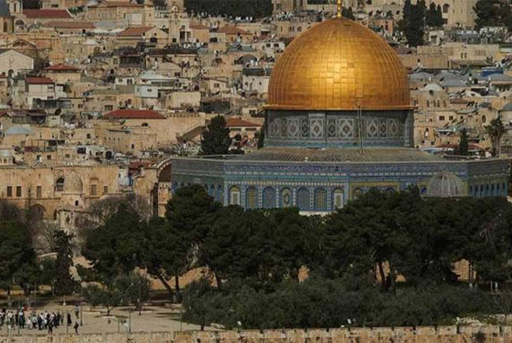 Malaysia mengecam sekeras-kerasnya serbuan di Masjid Al-Aqsa oleh ekstremis Israel pada Ahad- Foto fail/REUTERS