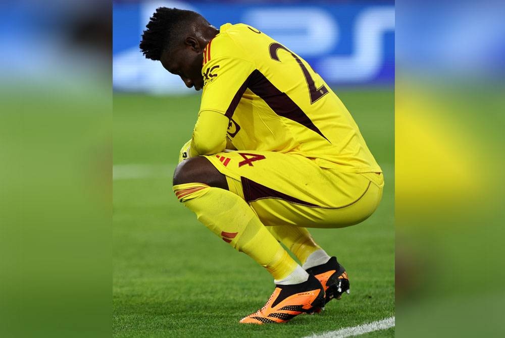 Onana mengambil tanggungjawab di atas kekalahan United kepada Bayern dalam aksi Liga Juara-Juara di Munich pada Khamis. - Foto EPA