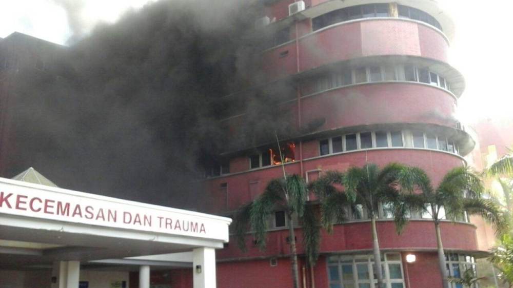 Pada Oktober 2016, unit rawatan rapi HSA terbakar sehingga mengorbankan enam nyawa. - Gambar fail