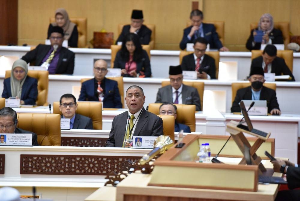 Saarani pada sidang DUN Perak, di sini pada Selasa.