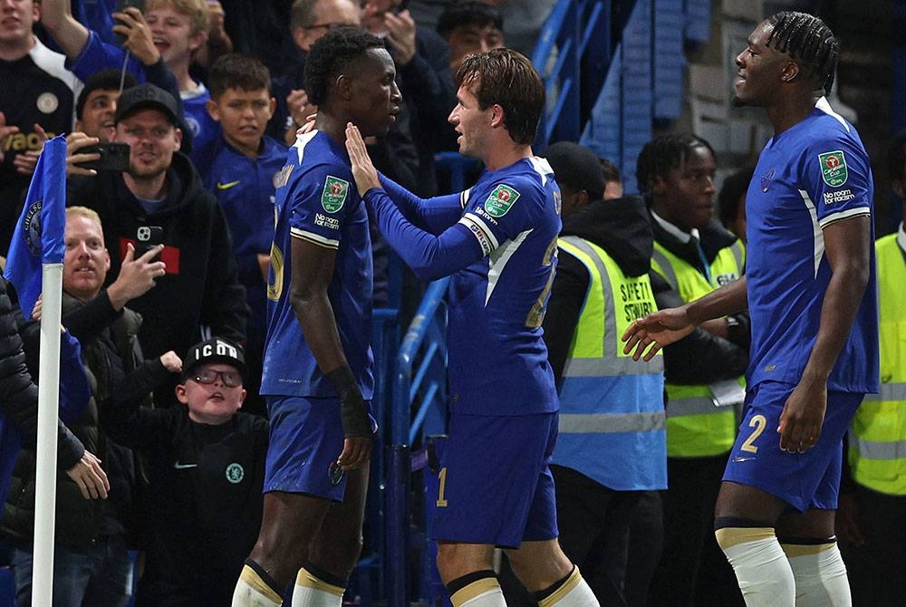 Jackson (kiri) meledak gol tunggal ketika membantu Chelsea menewaskan Brighton 1-0 pada Khamis. -Foto: AFP