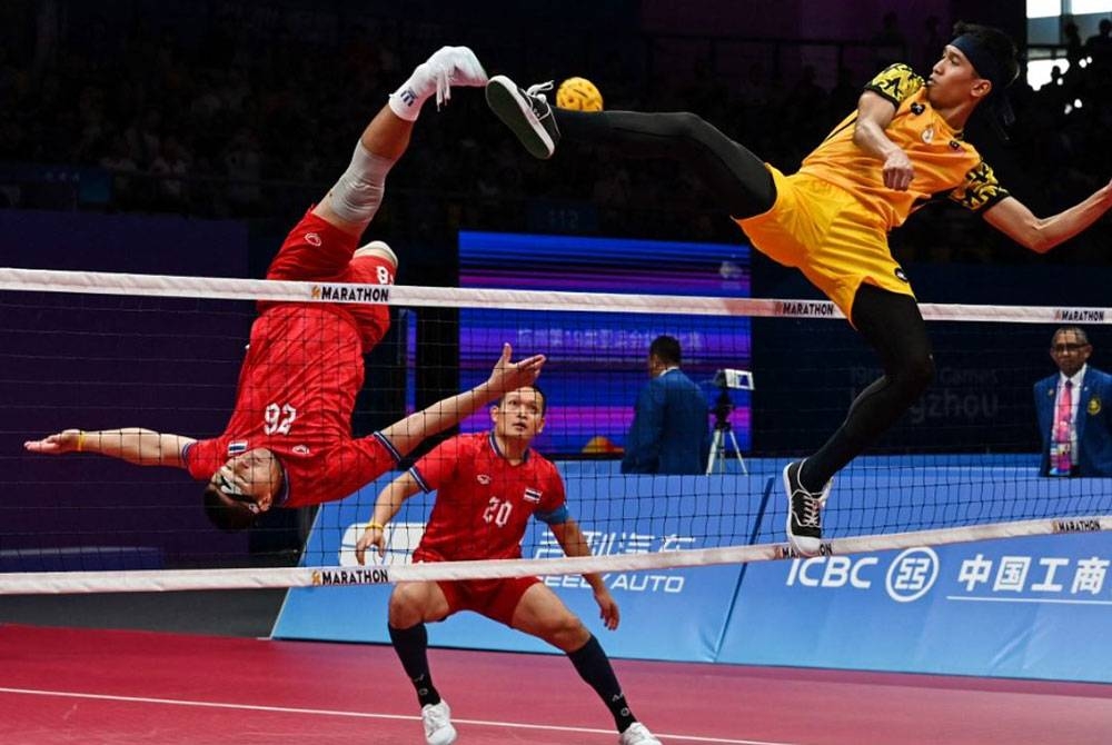 Aksi skuad sepak takraw negara pada temasya Sukan Asia Hangzhou 2022 pada Jumaat.