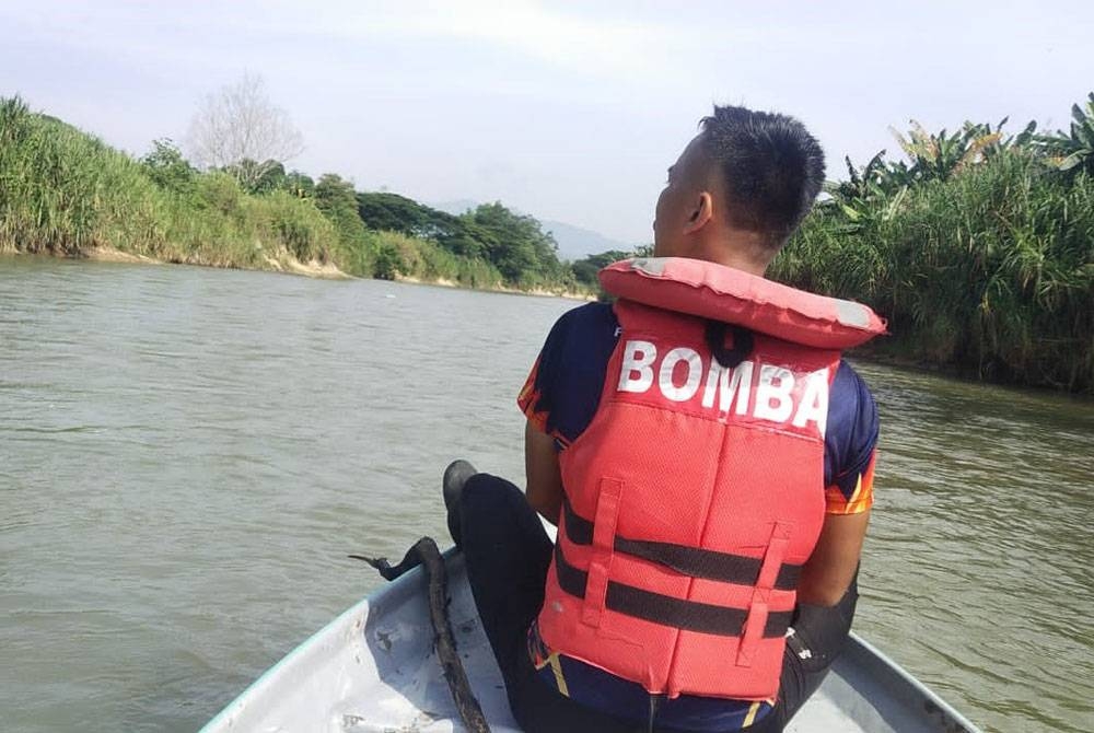 Operasi SAR kedua-dua mangsa diteruskan pada hari kedua di tebing Sungai Pagalan, Keningau pada Selasa.