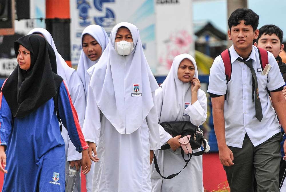 Pihak sekolah perlu sentiasa memantau kualiti udara dan bacaan IPU melalui laman sesawang Jabatan Alam Sekitar. - Gambar hiasan Bernama