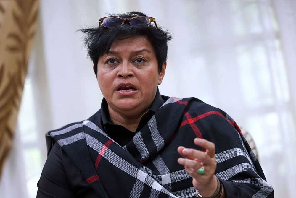 Azalina