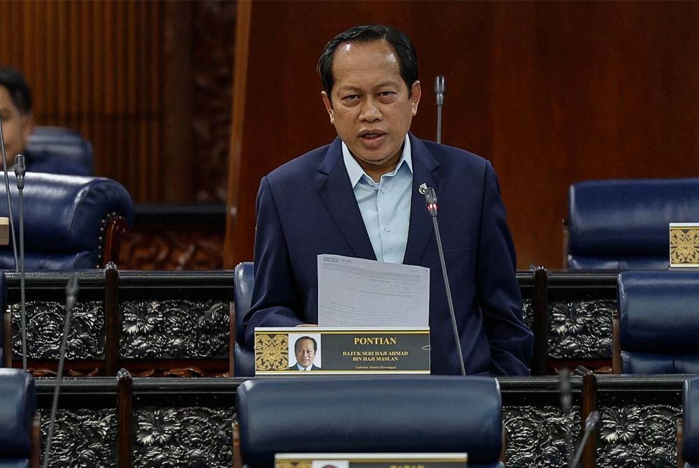 Ahmad ketika sesi penggulungan sempena Sidang Dewan Rakyat di Parlimen pada Rabu. - Foto Bernama