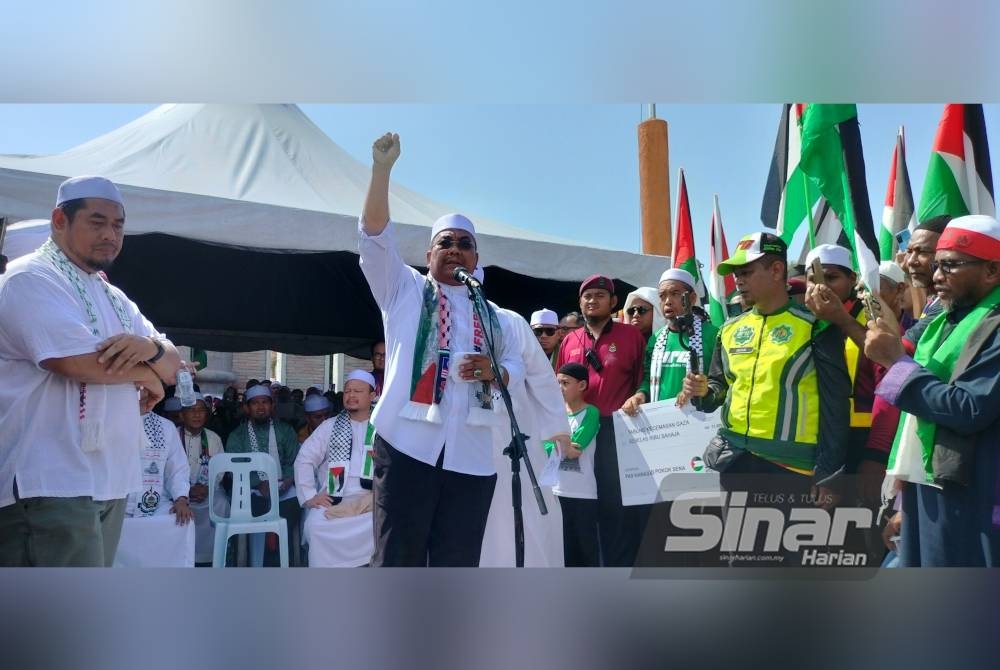 Muhammad Sanusi hadir ke himpunan solidariti rakyat Palestin pada Jumaat.