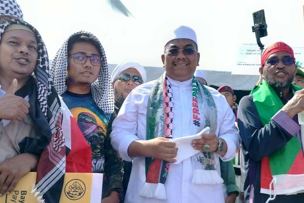 Muhammad Sanusi ketika hadir ke Himpunan Solidariti Rakyat Palestin di Dataran Zero Kilometer pada Jumaat.