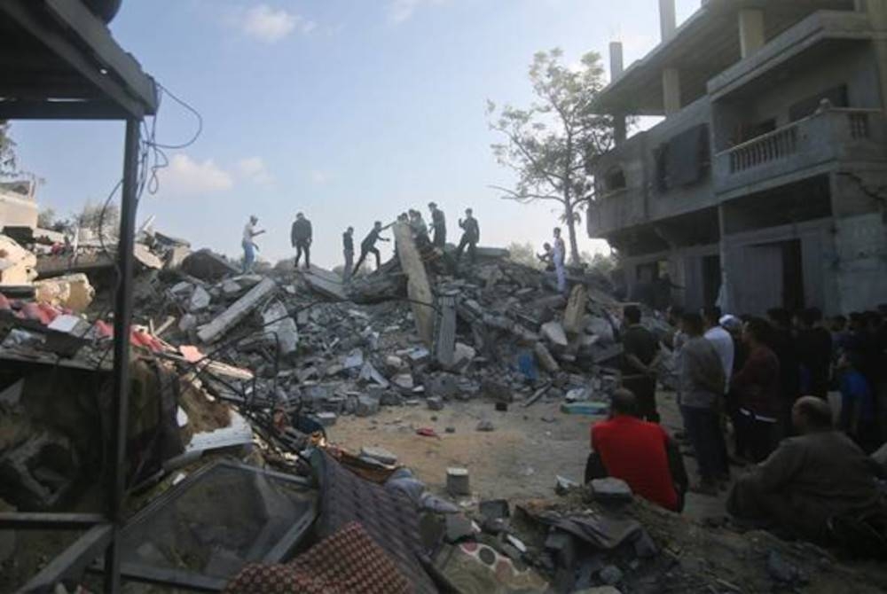 Pemimpin pejuang Hamas menegaskan, rakyat Palestin tidak akan meninggalkan Gaza atau Tebing Barat untuk berhijrah ke Mesir. - Foto AP