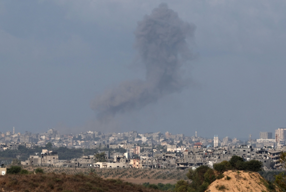 Seramai 300 rakyat Palestin terbunuh pada hari kelapan serangan Israel ke atas Gaza - Foto AFP