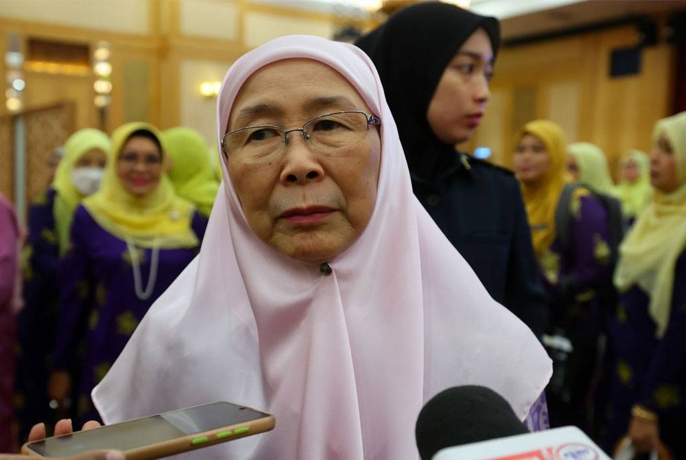 Wan Azizah - Foto Bernama