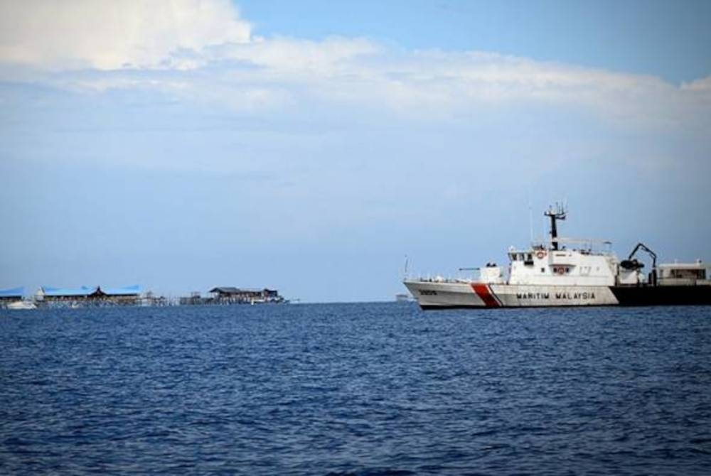 Perintah berkurung yang dilaksanakan di perairan Lahad Datu, Kunak, Semporna dan Sandakan di Sabah sejak 2014, akan dijenamakan semula sebagai Perintah Kawalan Pergerakan Eastern Sabah Security Zone (Esszone) Sabah.(Gambar fail) - Foto Bernama