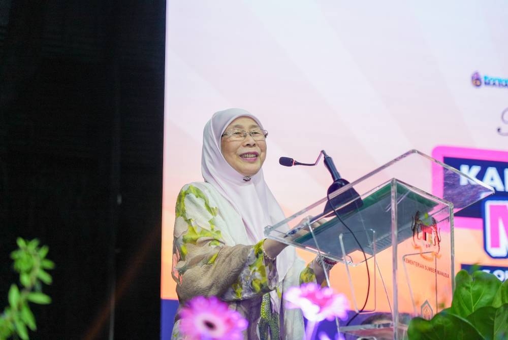 AMK Johor kecewa dengan tohmahan yang mengaitkan Wan Azizah dengan isteri Perdana Menteri Israel.