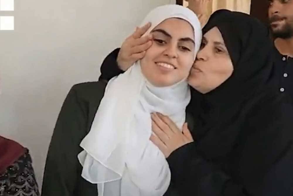 Shaimaa dan ibunya terbunuh dalam serangan udara Israel di Kem Pelarian Al Nuseirat. - Foto Agensi