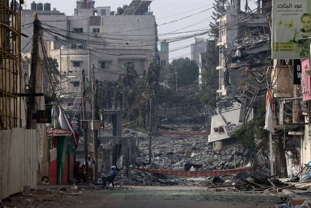 Israel giat menyerang Palestin hingga mengorbankan ribuan nyawa. - Foto AFP