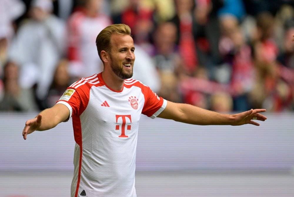 Kane meledak hatrik dalam perlawanan menentang Darmstadt 98 di Stadium Allianz Arena.