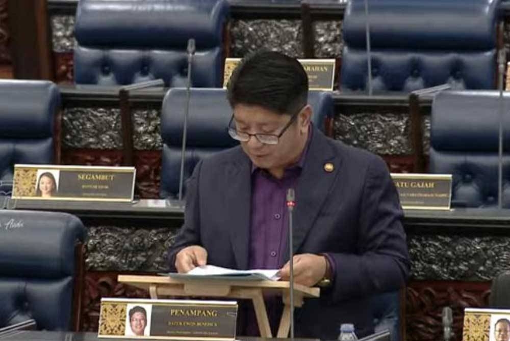 Ewon ketika menggulung perbahasan Belanjawan 2024 di Dewan Rakyat, pada Rabu.