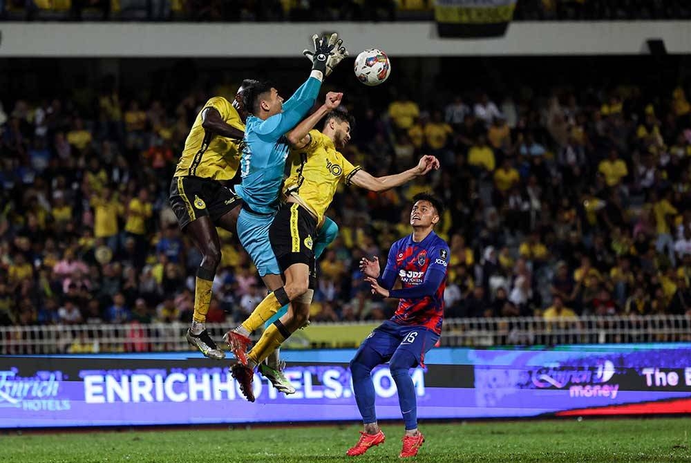 Skuad The Bos Gaurus tumpas 1-4 kepada JDT aksi separuh akhir pertama di Stadium Perak pada 19 Oktober lepas. Foto: Bernama