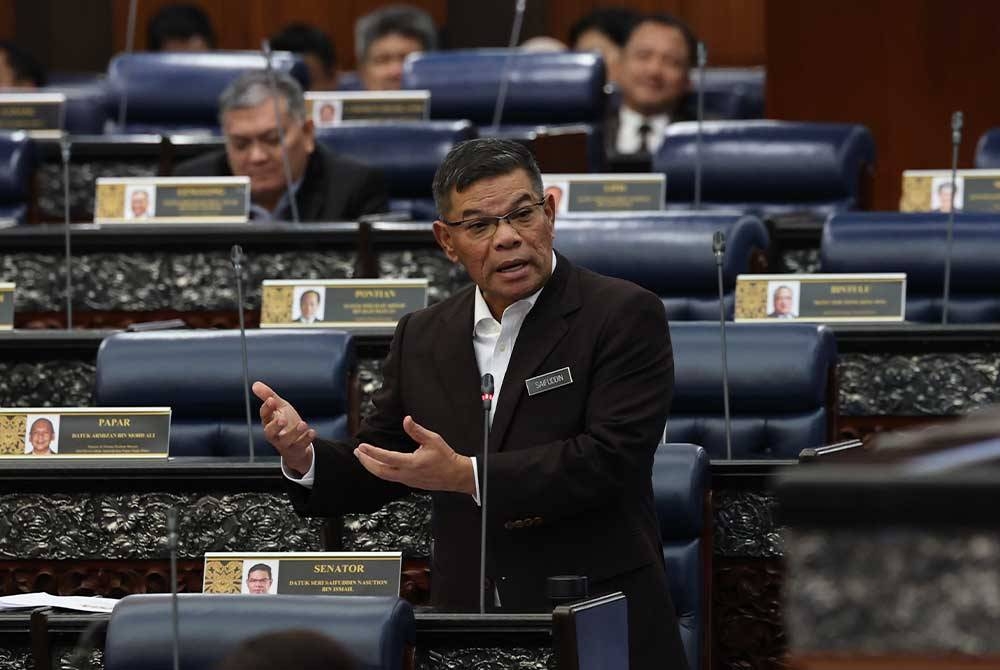 Saifuddin Nasution ketika Sidang Dewan Rakyat di Bangunan Parlimen pada Rabu. - Foto: Bernama