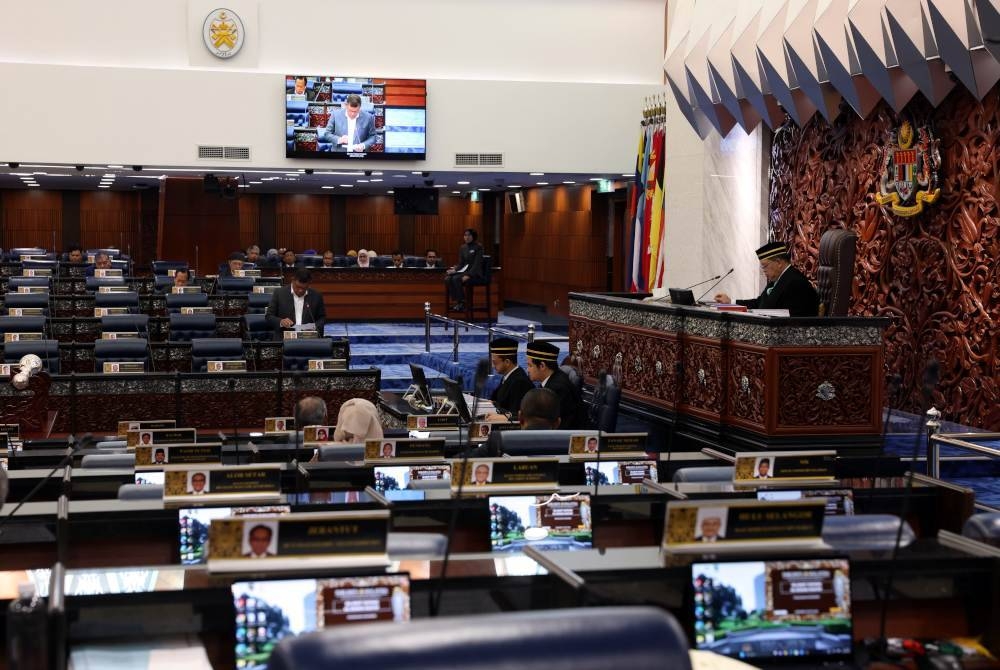 Soal ketiadaan ahli Parlimen dalam dewan haruslah dicermati. Tak semua yang tidak ada itu ponteng. - Foto hiasan