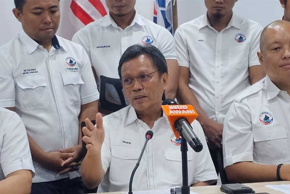 Mohd Shafie dalam sidang akhbar di ibu pejabat Warisan di Kota Kinabalu.