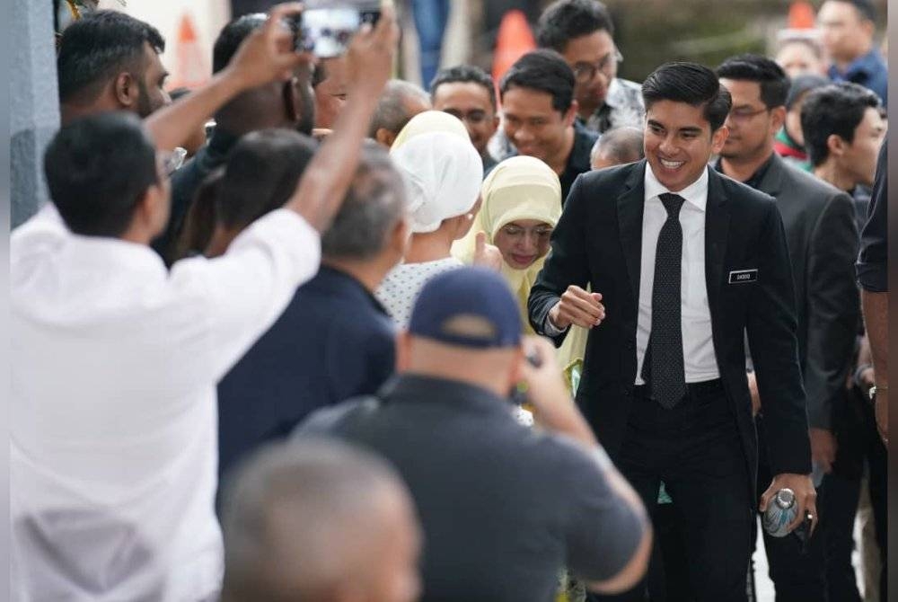 Syed Saddiq menjadi wakil rakyat pertama dikenakan hukuman sebatan bagi kesalahan jenayah kolar putih. - Foto Sinar Harian ROSLI TALIB