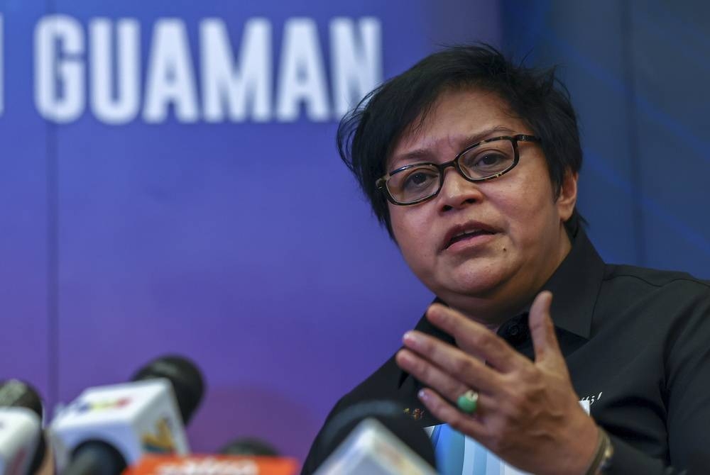 Azalina - Foto Bernama