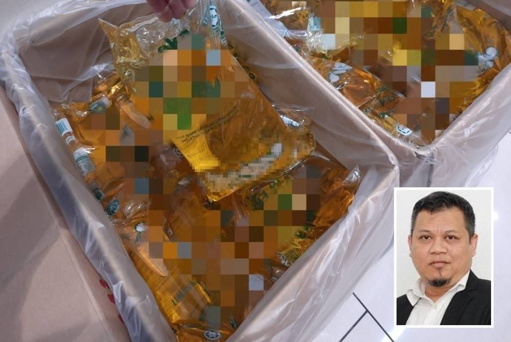 Mohd Faisol (gambar kecil) berkata, menaikkan harga minyak masak peket bersubsidi salah satu pendekatan atasi penyelewengan, tetapi ia beri kesan berantai kepada barangan menggunakan minyak. - Gambar hiasan 