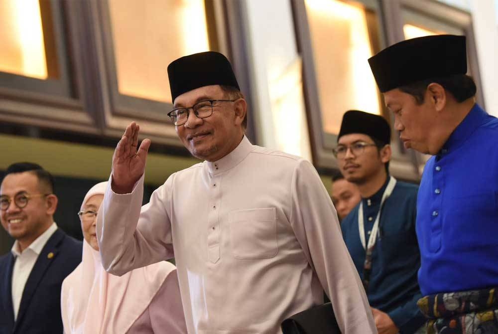 Perdana Menteri, Datuk Seri Anwar Ibrahim ketika membentangkan Bajet 2024.