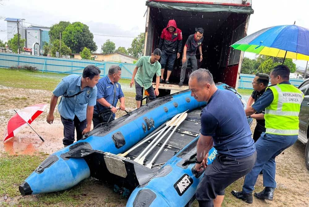 Pihak UniSZA bersiap sedia dengan sediakan bot untuk persiapan banjir.