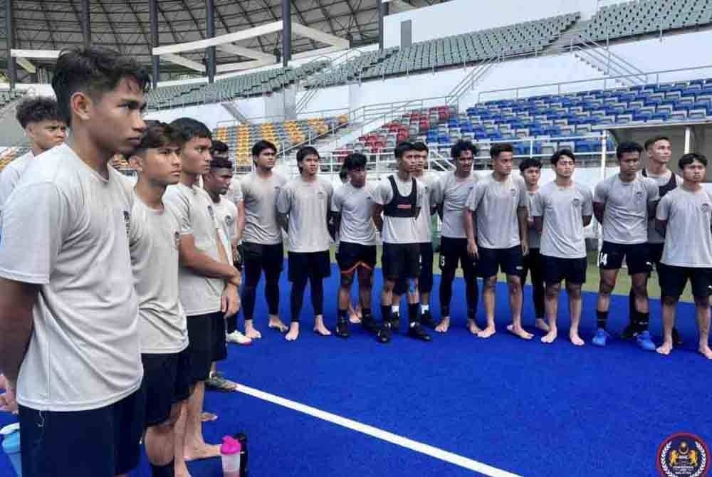 Skuad hoki bakal menggalas cabaran negara pada Piala Dunia Remaja 2023 Kuala Lumpur awal bulan depan. - Foto Facebook MHC.