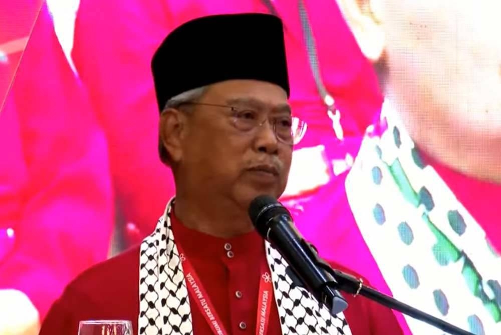 Muhyiddin ketika ucapan dasar sempena Perhimpunan Agung Tahunan Bersatu (PAT) Bersatu 2023 di Pusat Konvensyen Ideal (IDCC) di sini pada Jumaat.