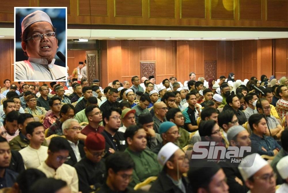 Orang ramai yang hadir pada Konvensyen Sunnah ke-11 ‘Pemikiran Syeikh Dr Yusuf al-Qaradawi dalam Pembentukan Negara Madani’ anjuran al-qayyim yang berlangsung di Dewan Bahasa Pustaka, Kuala Lumpur pada Ahad. - Foto Sinar Harian/MOHD RAFIQ REDZUAN (Gambar kecil: Mohamad Syafiq)