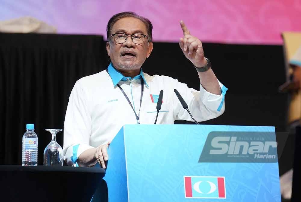 Anwar menyampaikan ucapan penggulungan dan penangguhan pada Kongres Nasional Tahunan PKR 2023 di PICC, Putrajaya.