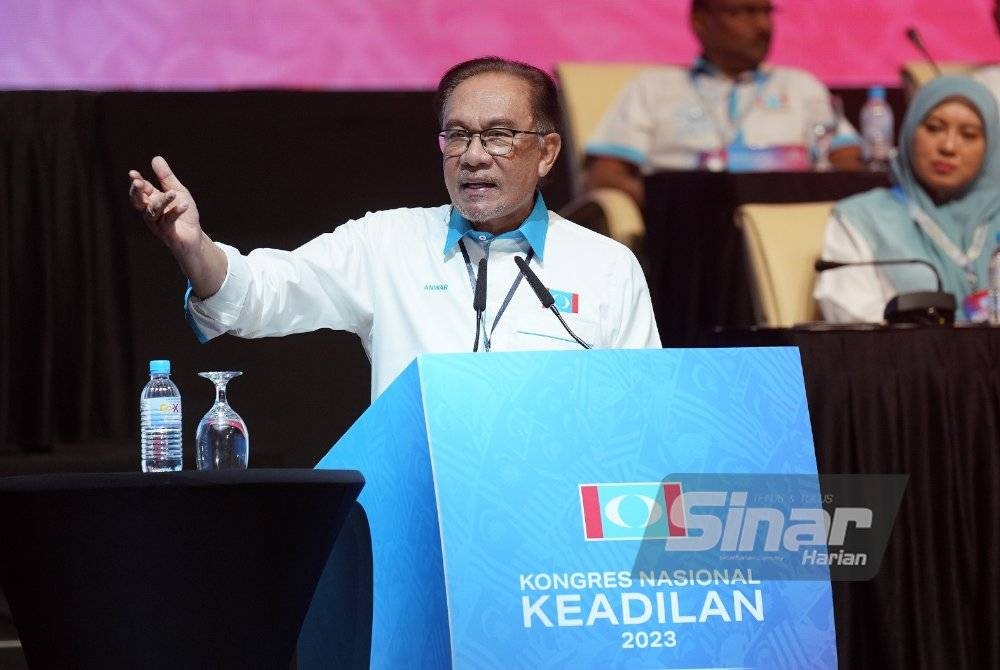 Anwar menyampaikan ucapan penggulungan dan penangguhan pada Kongres Nasional Tahunan PKR 2023 di PICC, Putrajaya.