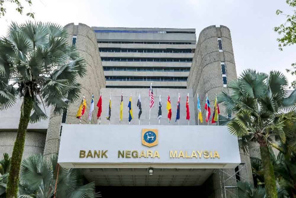 Bank Negara meramalkan pertumbuhan tahun ini pada kadar empat peratus dan tahun hadapan antara empat dan lima peratus. - Gambar hiasan