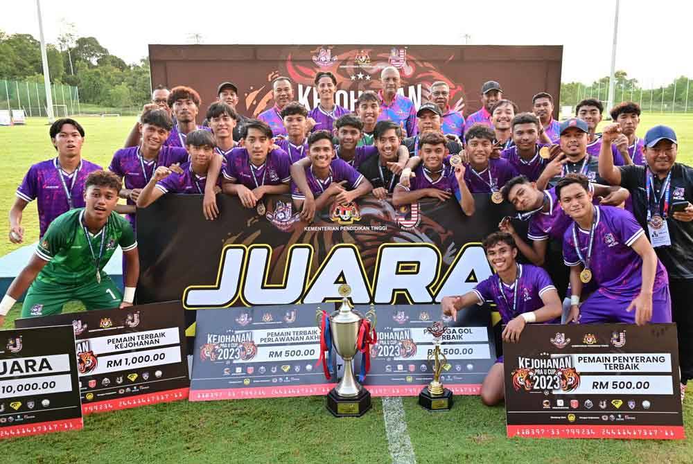 MUFT muncul juara Piala Pra U selepas menewaskan AMD, 2-0 dalam perlawanan akhir di Akademi Mokhtar Dahari, Gambang, Kuantan