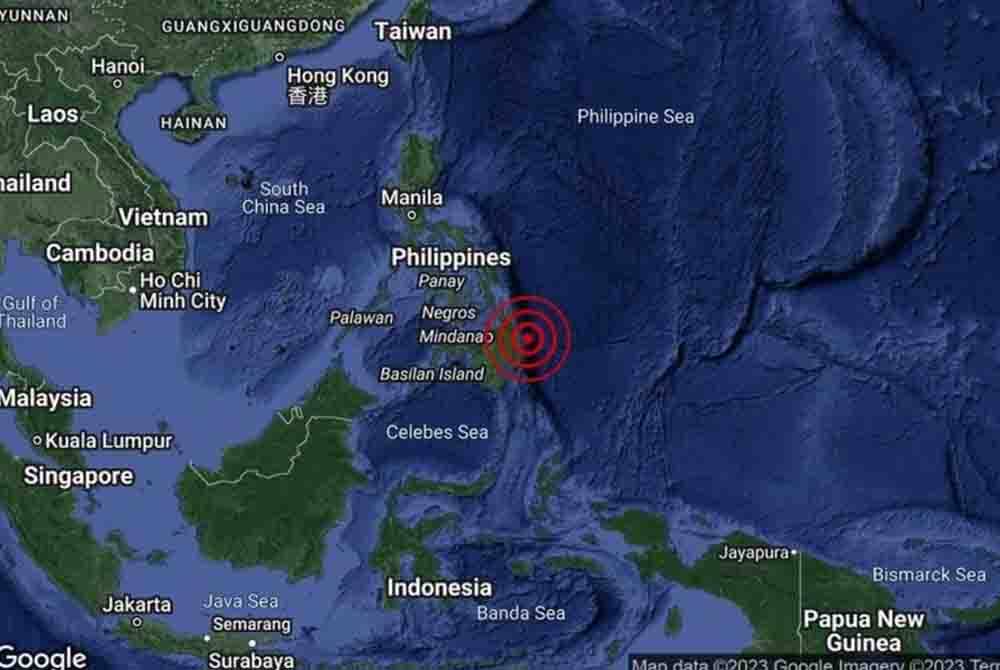 Gempa bumi kuat berukuran 6.4 skala Richter landa Mindanao, Filipina pada 6.36 petang Ahad. - Foto MetMalaysia