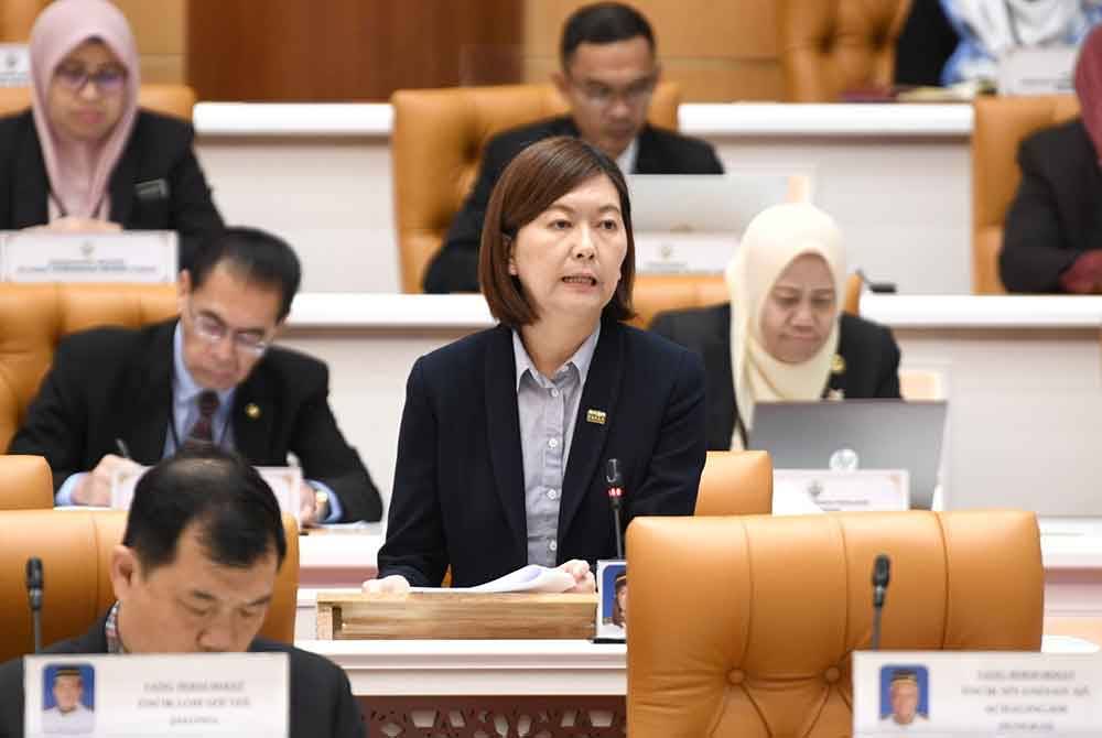 Sandrea ketika menjawab soalan lisan sempena Sidang DUN Perak pada Selasa. - Foto Urusetia Dewan Negeri Perak PERAK.