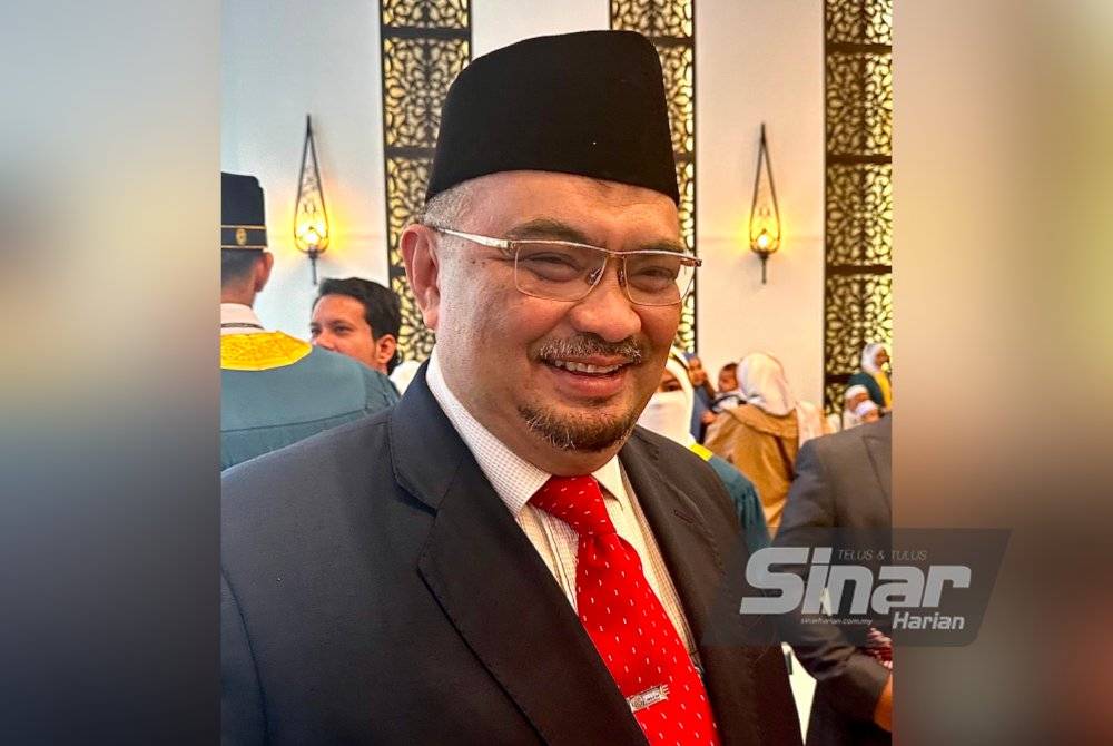 Datuk Dr Mohamed Fadzli Hassan