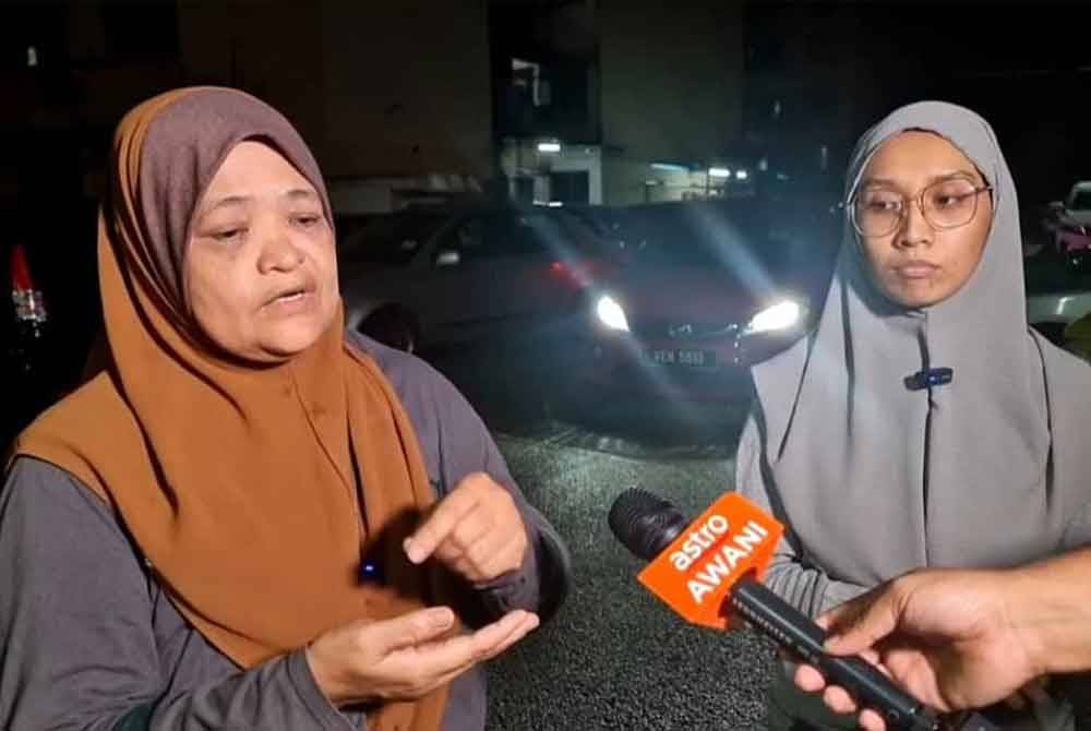 Zaiton dan Auni ketika ditemubual wartawan Sinar Harian di Apartmen Idaman Damansara Damai pada Khamis.