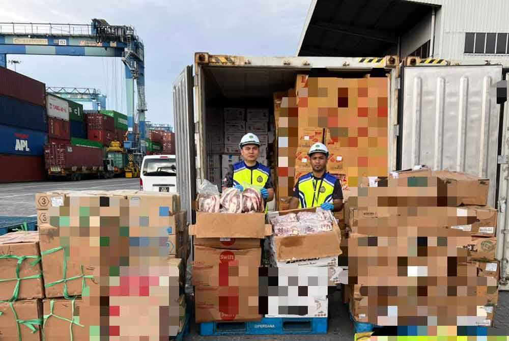 Maqis Selangor merampas produk hasilan haiwan dan pertanian dari Korea kerana tiada permit import sah di Pelabuhan Klang, pada Selasa.