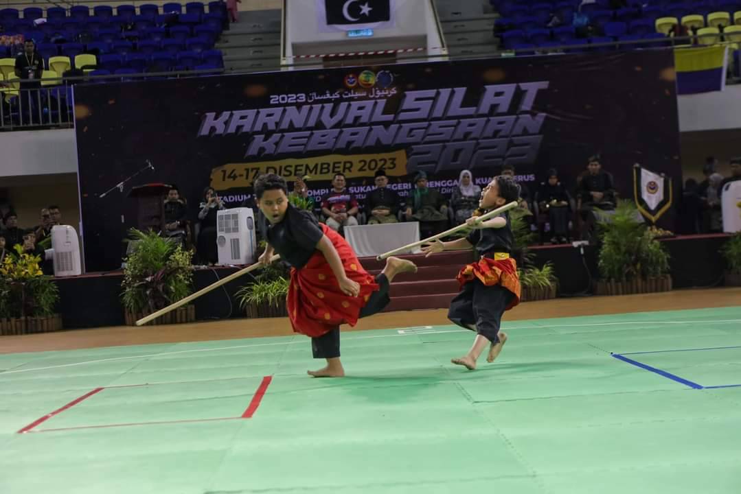 Aksi pesilat cilik pada Karnival Silat Kebangsaan 2023. - Foto FB Hishamuddin Abdul Karim