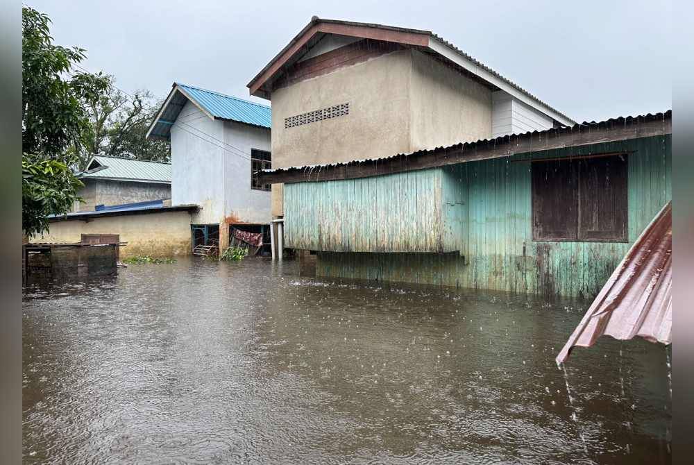 Keadaan banjir gelombang kedua di Tersang.