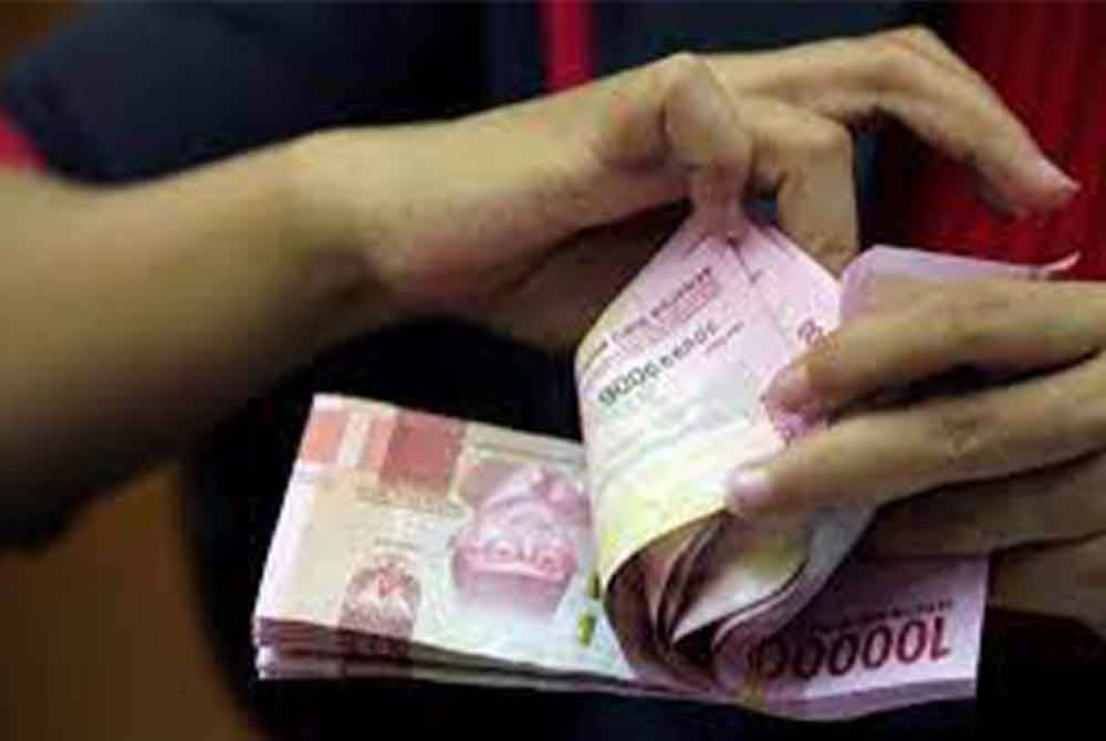 Kiriman wang pekerja Indonesia mencecah 139 trilion rupiah (AS$8.95 bilion) tahun lepas. - Foto Reuters