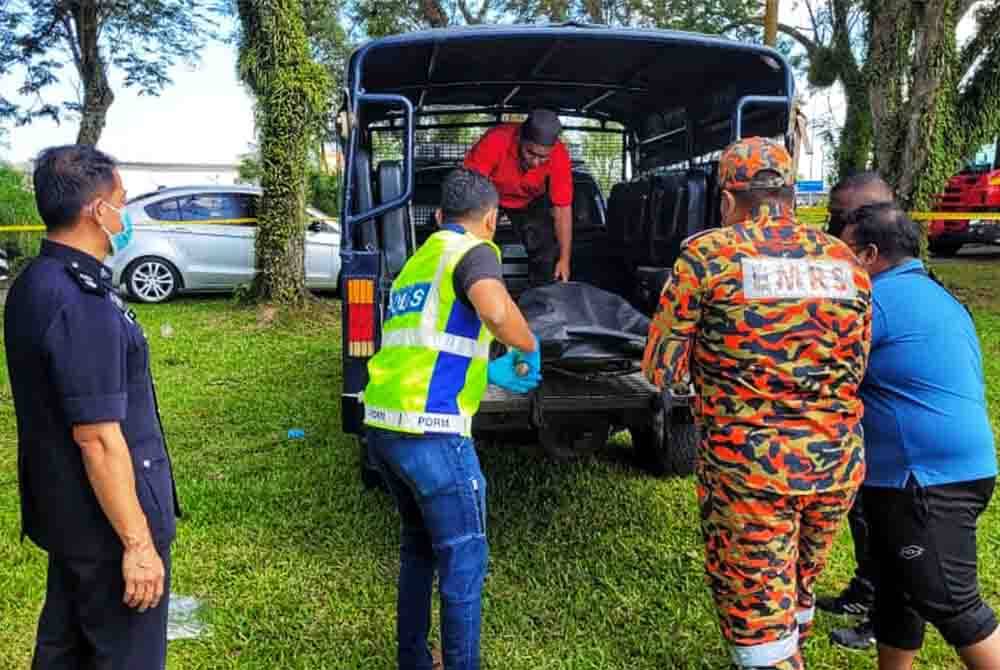 Mayat dibawa ke Jabatan Forensik Hospital Sultanah Bahiyah Alor Setar Kedah untuk bedah siasat.