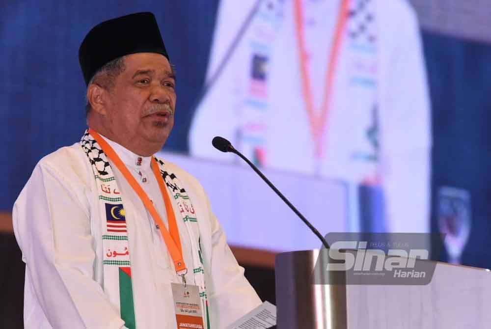 Mohamad Sabu ketika berucap pada Konvensyen Nasional Amanah 2023 di sini pada Sabtu.