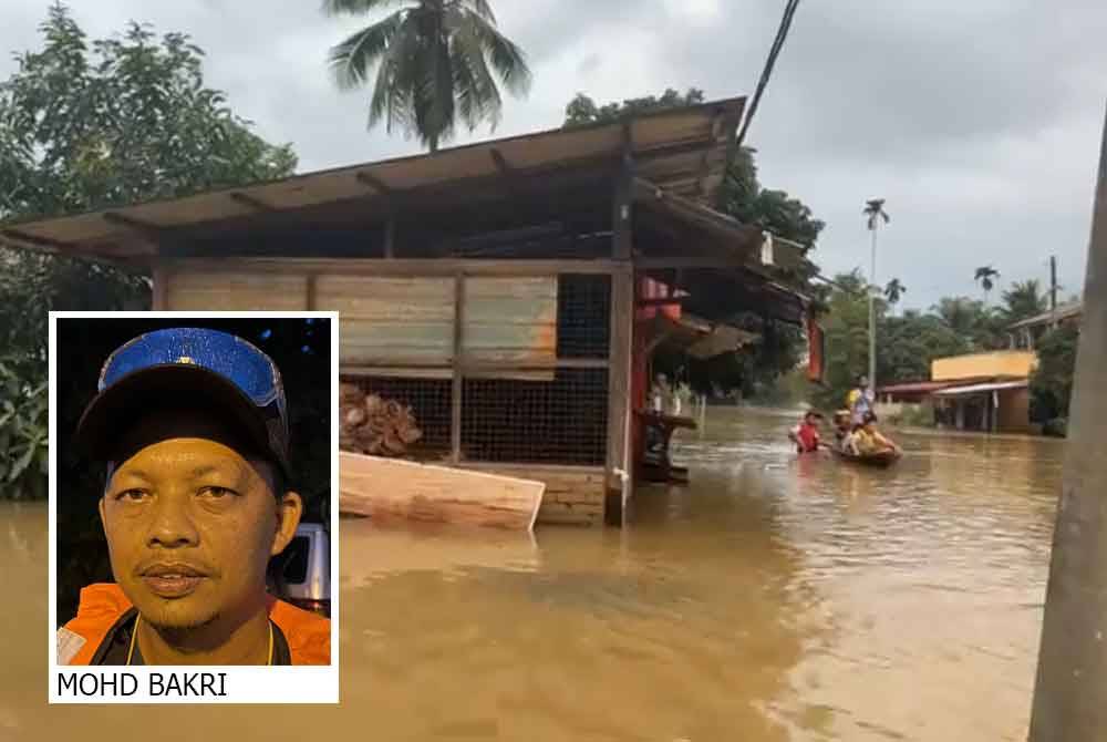 Keadaan banjir di Kampung Siram sejak Selasa.